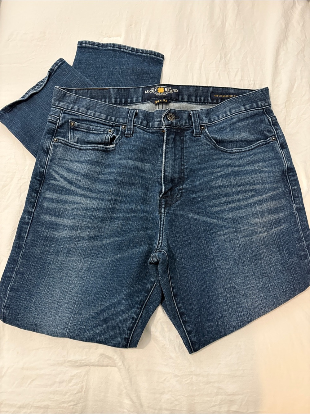 Lucky Brand Men's Washed Blue Straight Jeans